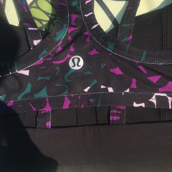 Lululemon Splendour Bra size 4 - Picture 4 of 4